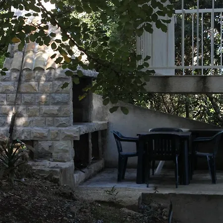 Pasadur 8337g Apartmán Uble